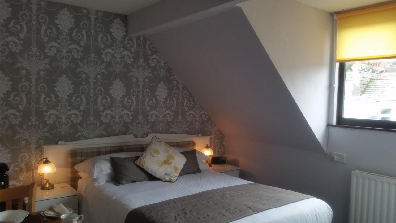 Fernleigh Guest House Линтън Екстериор снимка