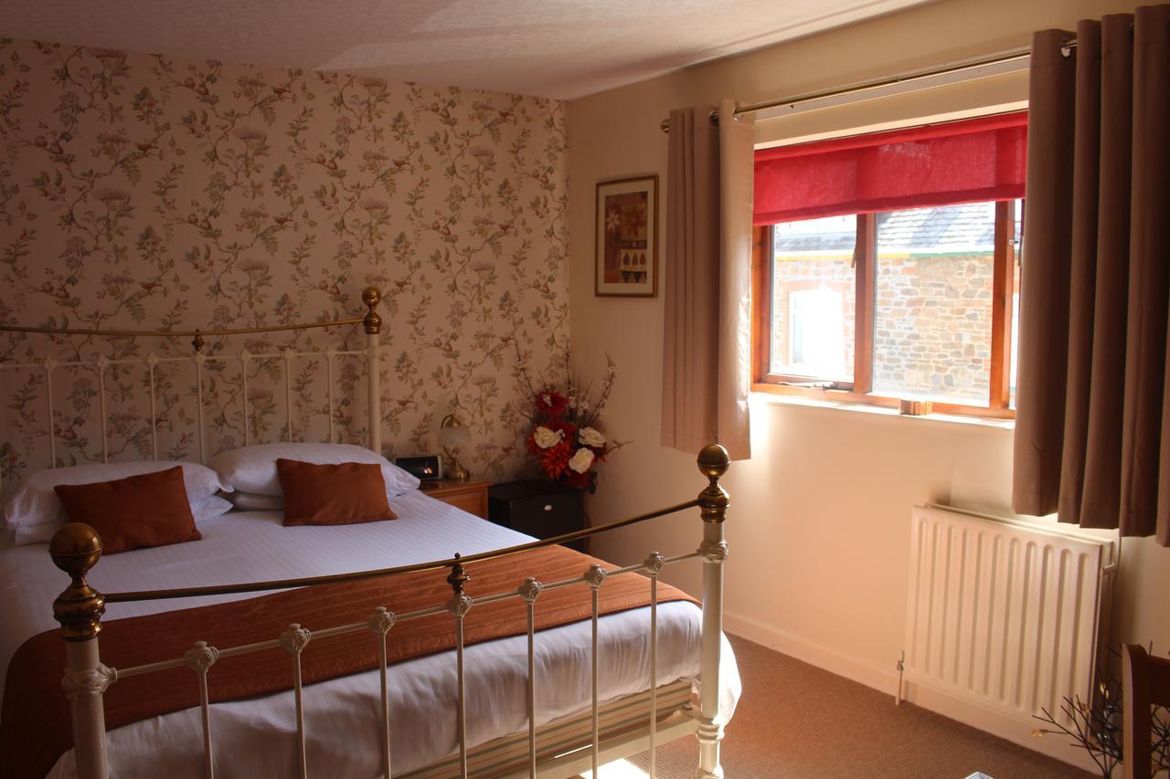 Fernleigh Guest House Линтън Екстериор снимка
