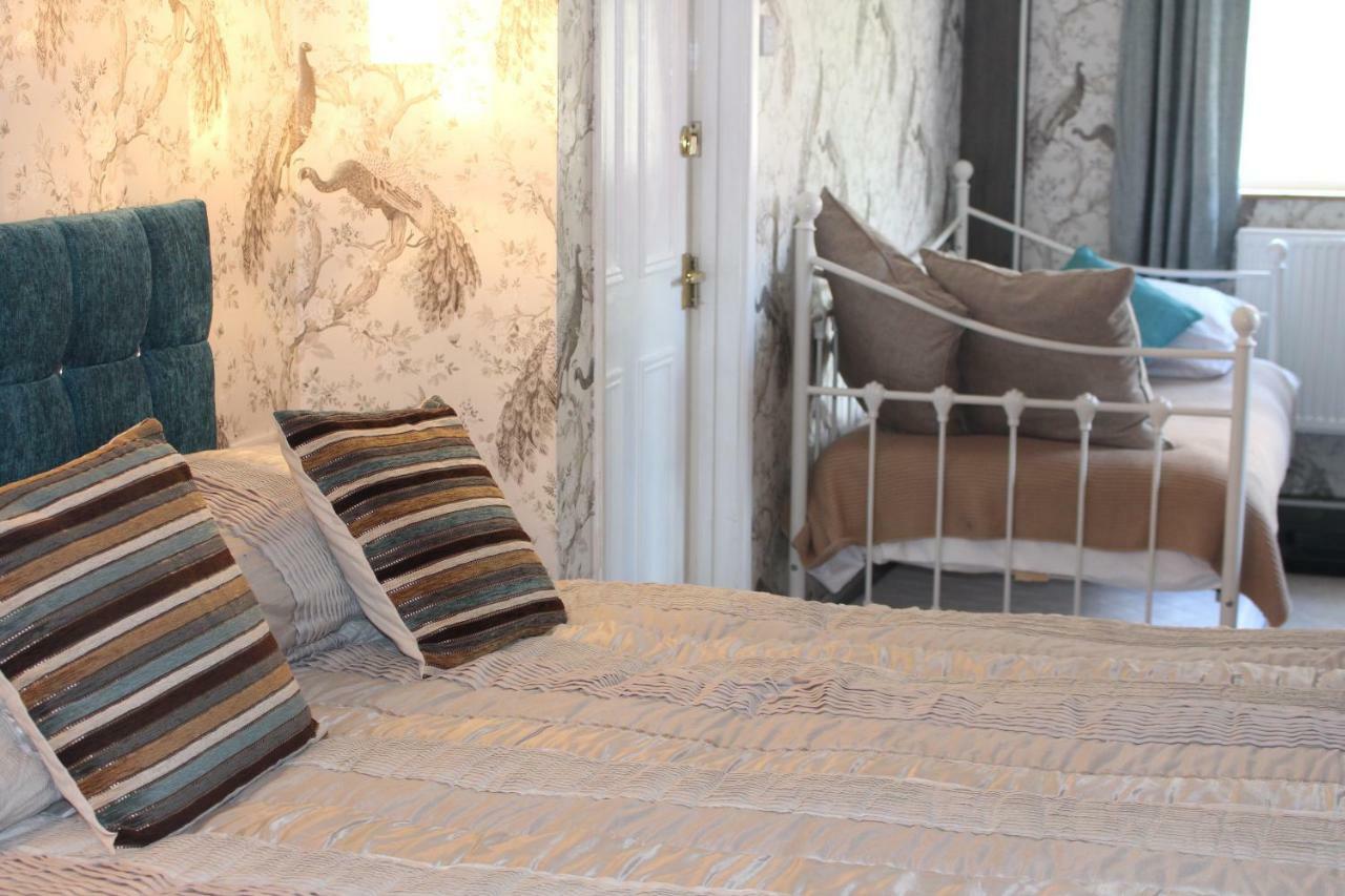 Fernleigh Guest House Линтън Екстериор снимка