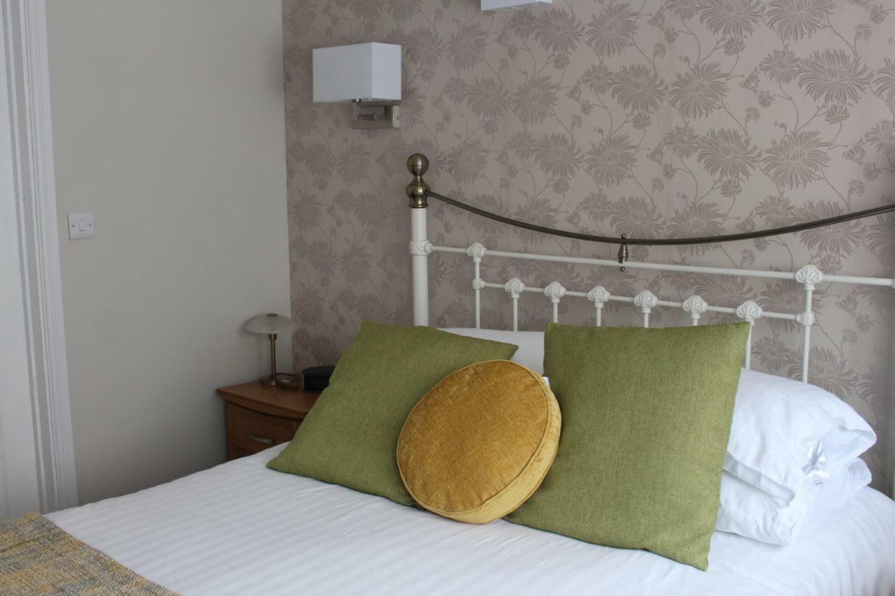 Fernleigh Guest House Линтън Екстериор снимка